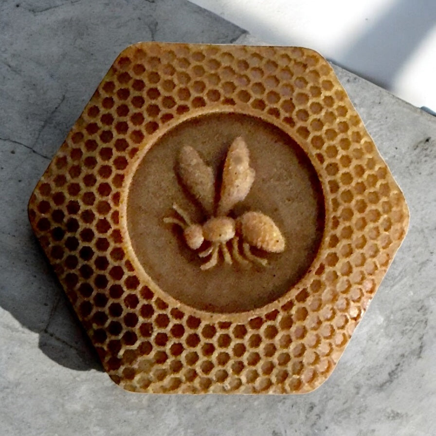 Organic Clay Facial Soaps-Detoxifying & Nourishing / Gracie & Co.
